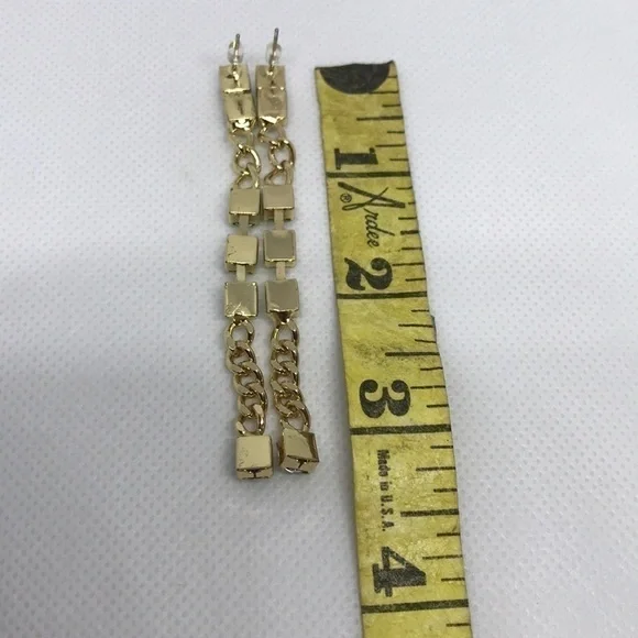 GREEN EARRINGS ✨✨✨ - Picture 2 of 2